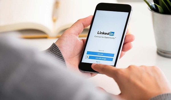 Pembayaran LinkedIn Ads dengan Kartu Virtual: Solusi Terbaik